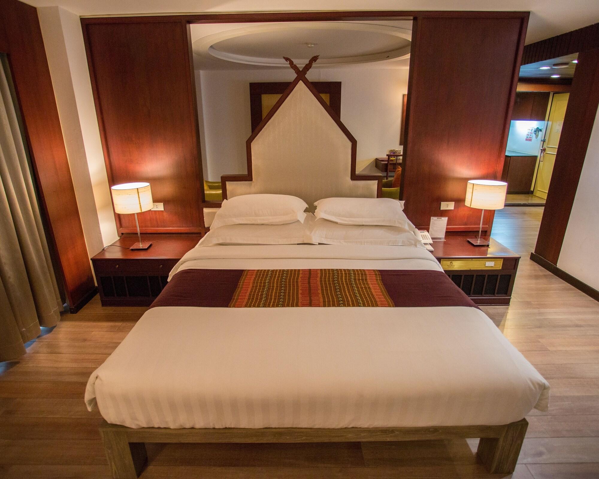 Seeharaj Hotel Uttaradit Zewnętrze zdjęcie