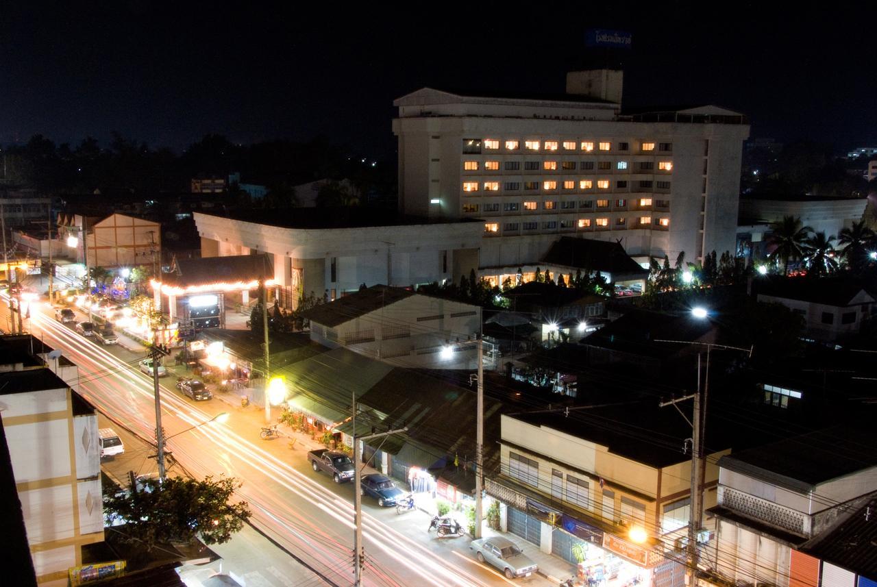 Seeharaj Hotel Uttaradit Zewnętrze zdjęcie